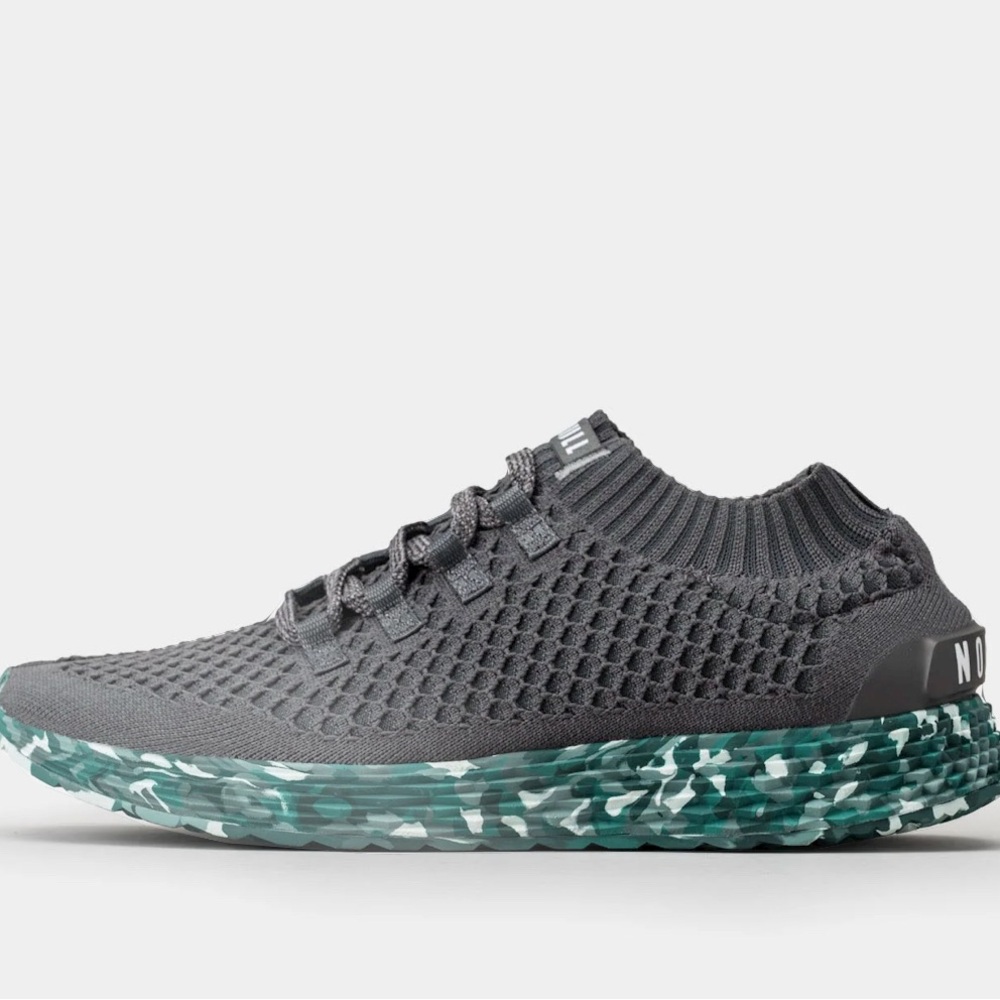 Women’s dark grey wild tide knit runners